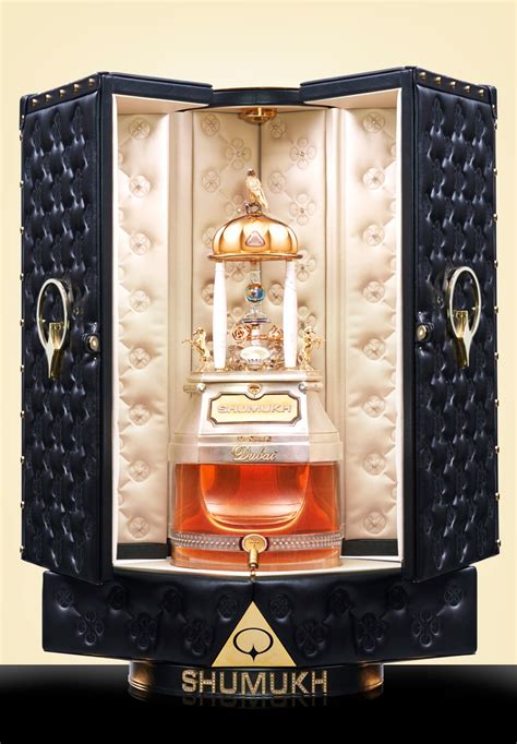 shumukh perfume price.